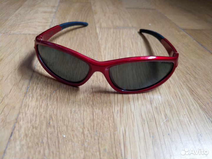 Солнцезащитные очки