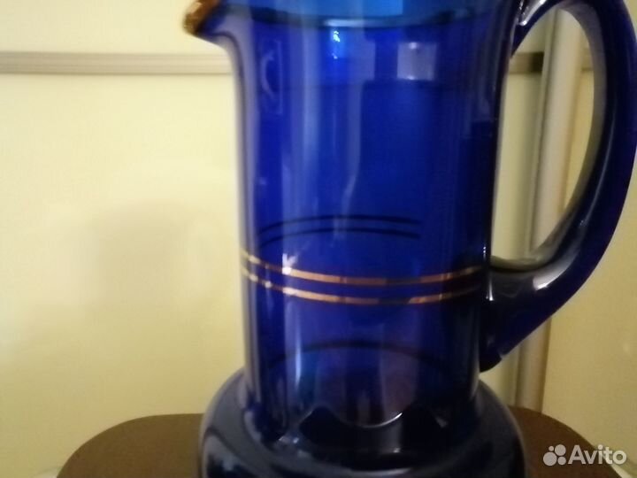 Кувшин богемское стекло, окружность низа 40см