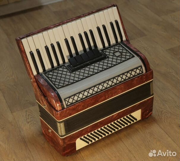 Аккордеон СССР Восток