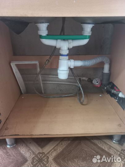 Кухонный гарнитур бу в хорошем состоянии