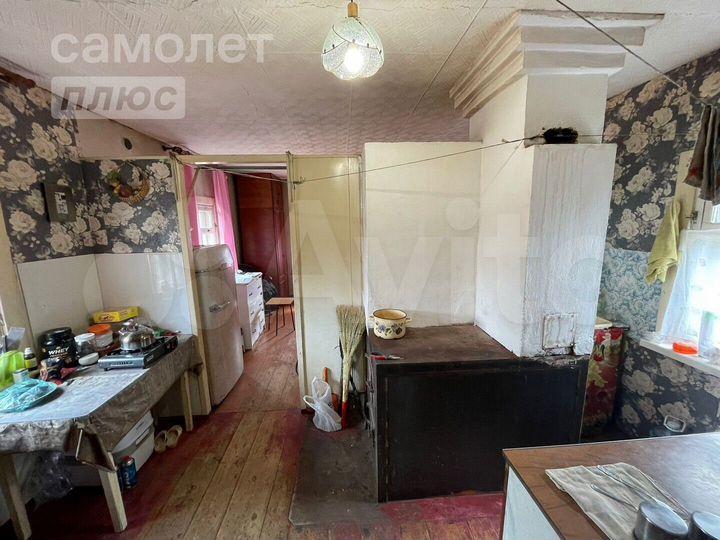 Дом 30 м² на участке 6,7 сот.