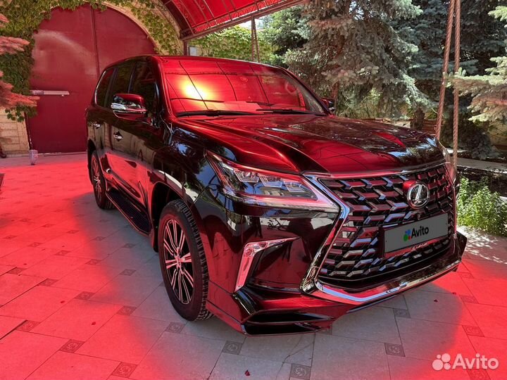 Lexus LX 4.5 AT, 2017, 190 000 км