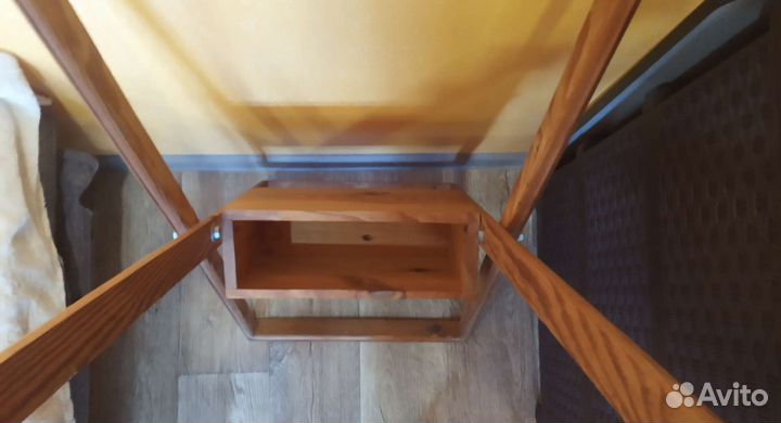 Напольная подставка для валика(кружево)