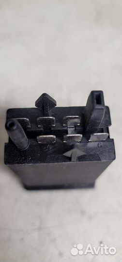 Кнопка обогрева стекла Audi A4 A8 1995-1999