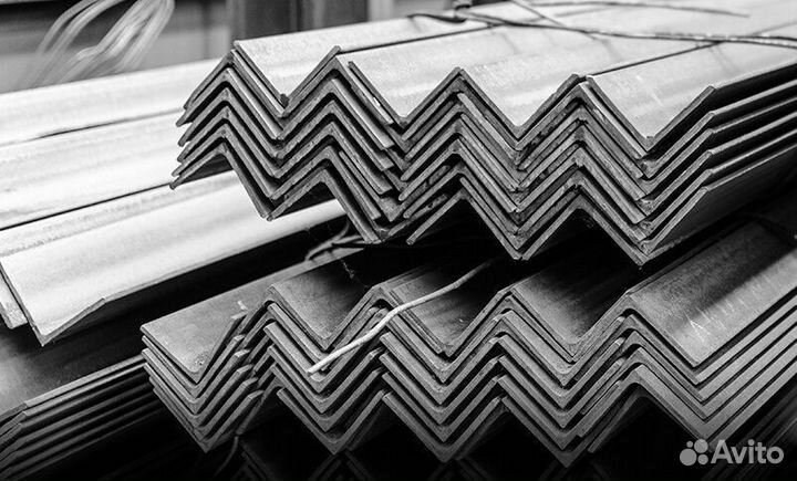 Уголок стальной