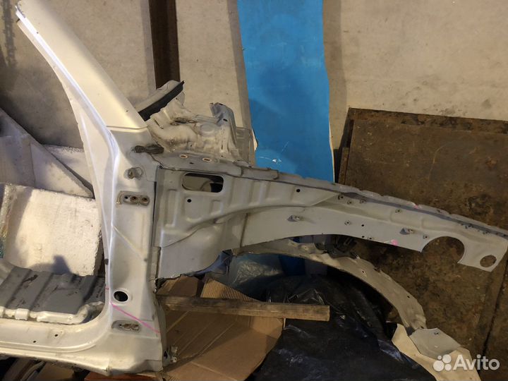 Стойка с лонжероном тойота Ленд Крузер 100 правый