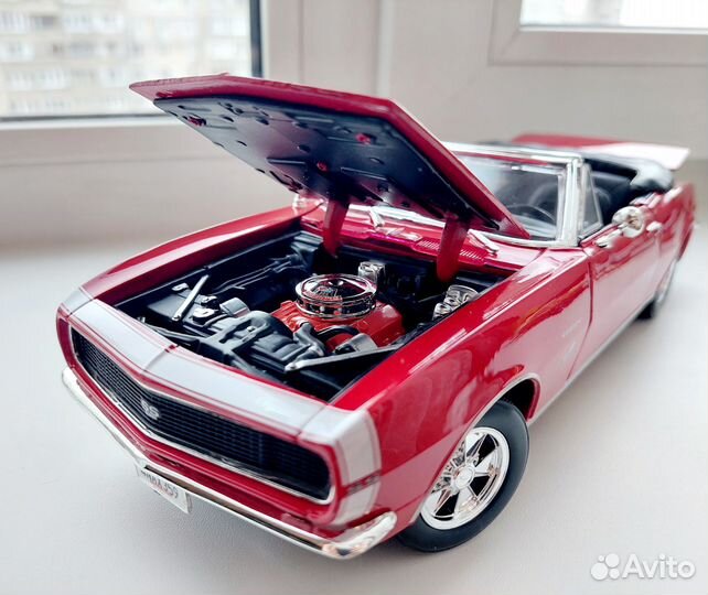 Chevrolet Camaro SS 396 масштаб 1:18 Maisto