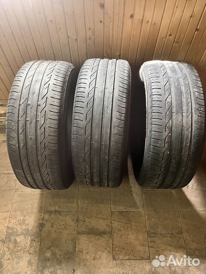 Bridgestone Turanza T001 225/60 R16