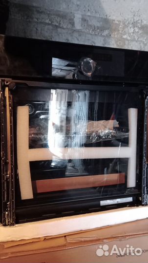 Электрический духовой шкаф haier (битый)