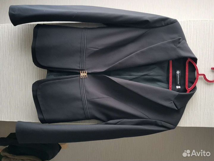 Продаю Женская одежда