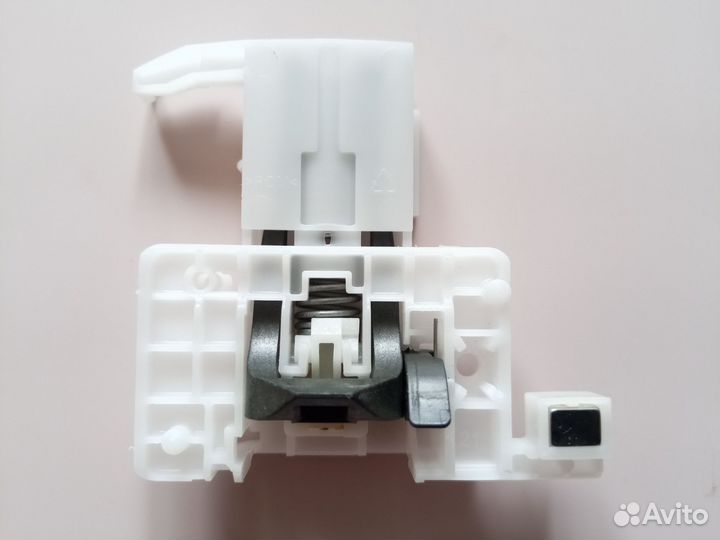 Замок двери посудомоечной машины Bosch