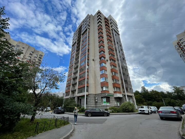 1-к. квартира, 47 м², 14/16 эт.