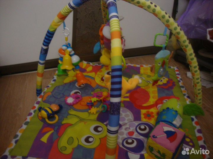 Развивающий коврик