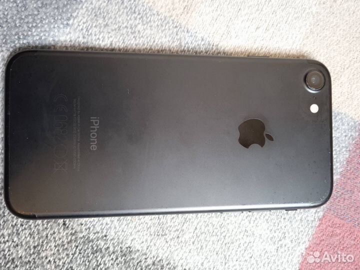 Телефон iPhone 7 128gb