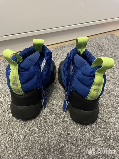 Демисезонные ботинки adidas 20см