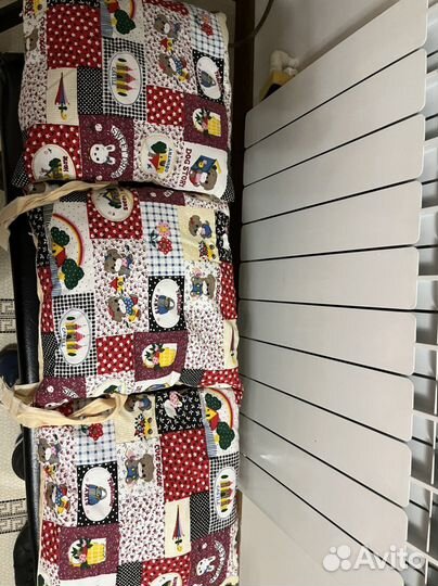 Бортики в детскую кроватку и одеяло