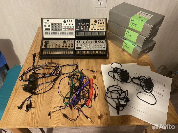 Korg volca sample drum keys bass