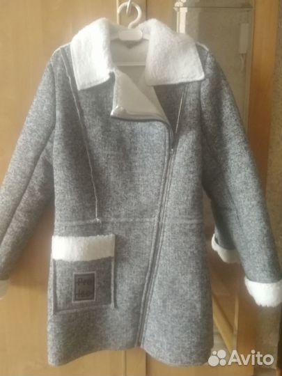 Пальто на девочку