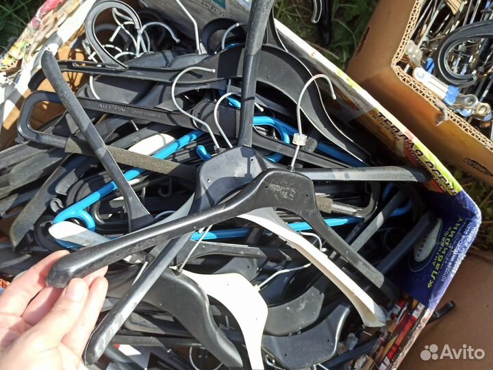 Плечики вешалки