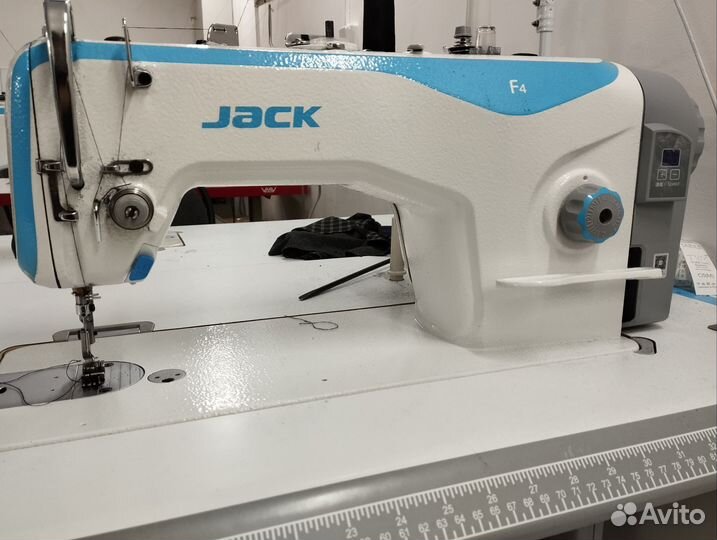 Швейная машина jack оверлок