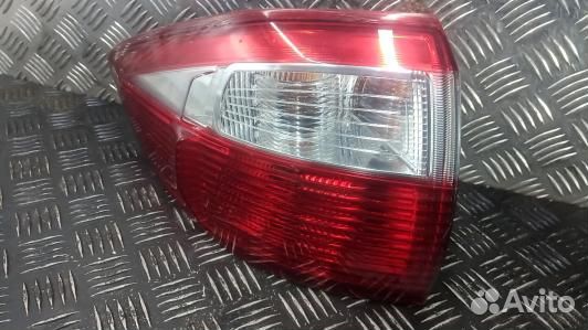 Фонарь задний левый ford C-MAX 2 (1OK12MX01)