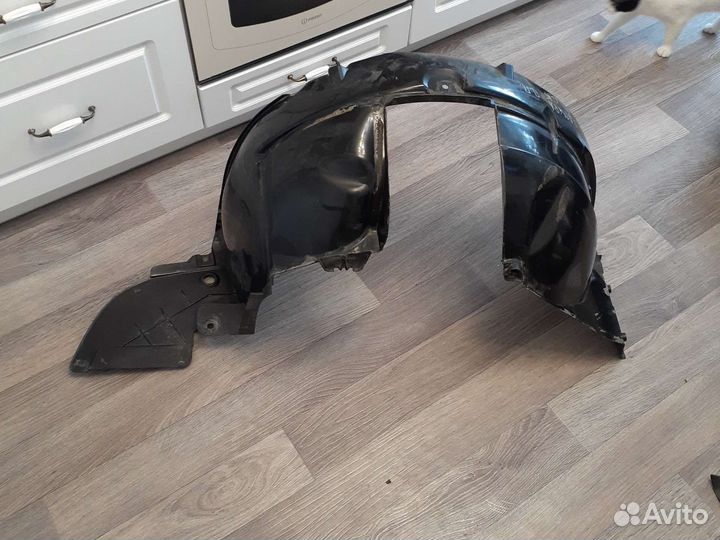 Локер передний правый Nissan Almera G15 13-19