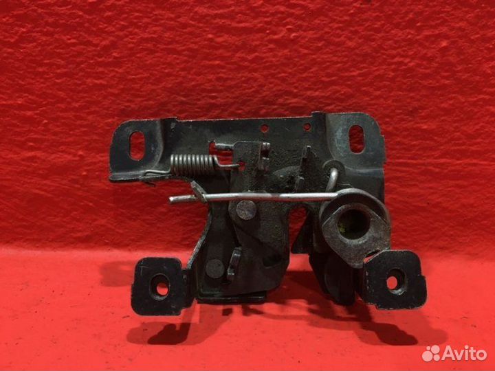 Замок капота Audi A3 8L 2000