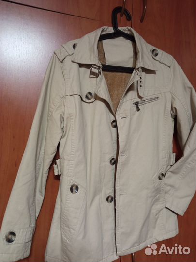 Куртка демисезонная 46 р