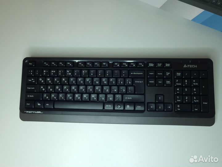 Клавиатура+мышь беспроводная A4Tech Fstyler FG1010