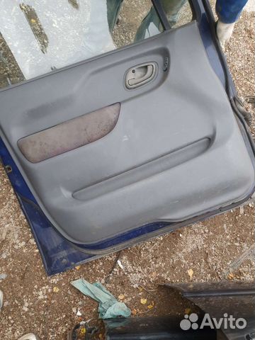 Стеклоподьемник передний на Сузуки wagon 1.3