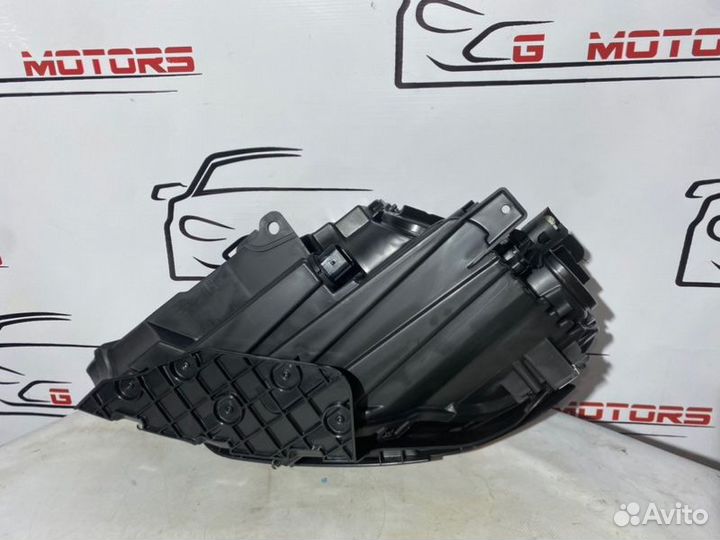 Фара правая Jeep Compass 2 2017-2023