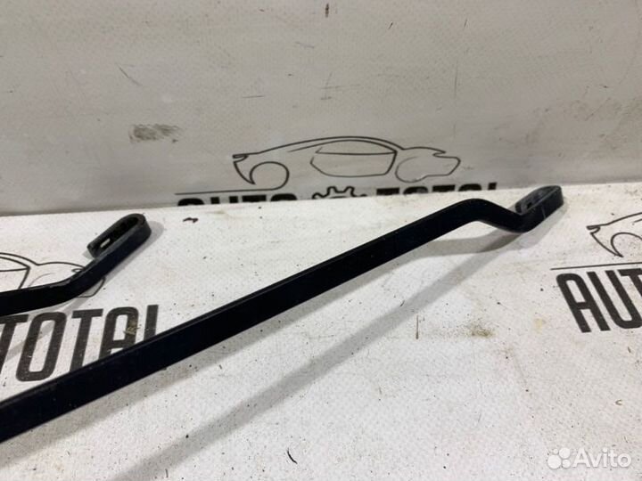 Поводок стеклоочистителя Ford Fusion fxja 2008