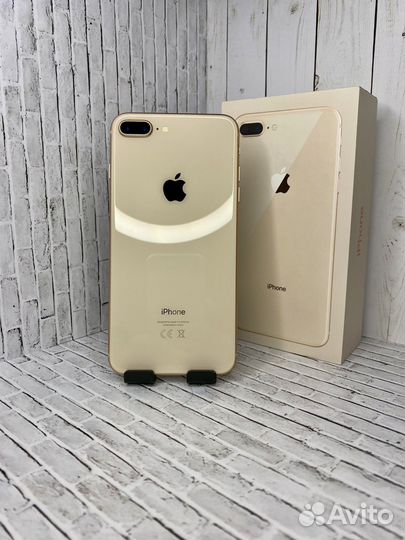 iPhone 8 Plus, 64 ГБ