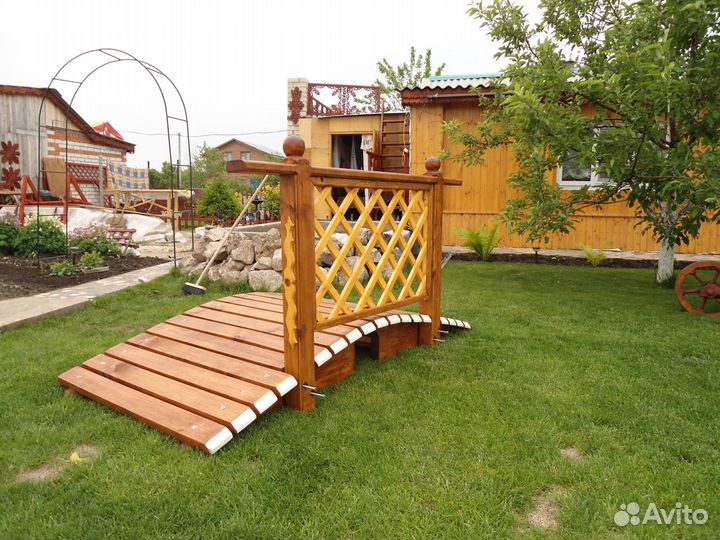 Мостик декоративный