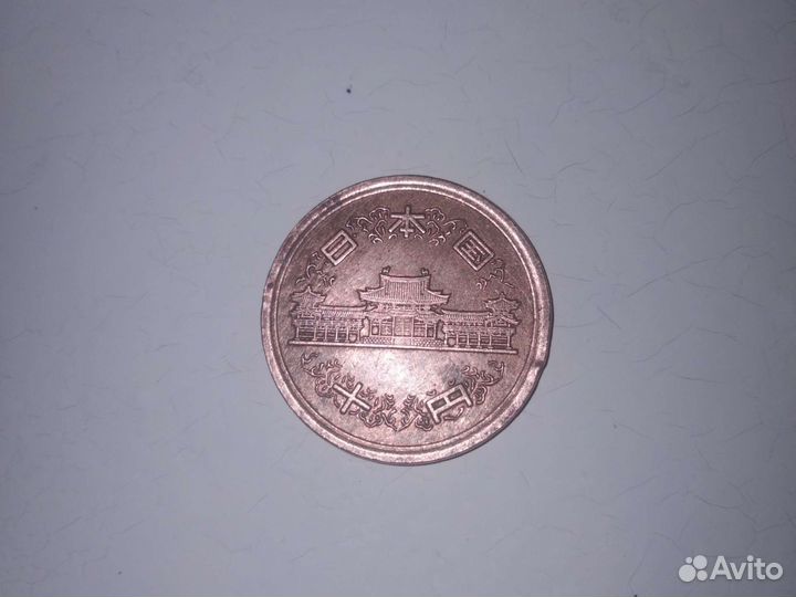 Японская монета