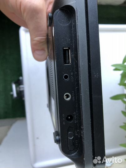 Портативный dvd плеер