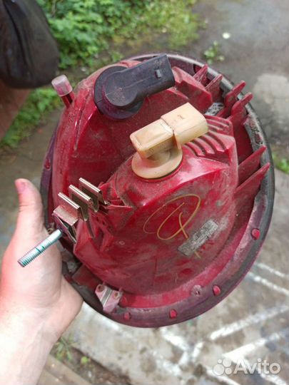 Фонарь задний new beetle 2004