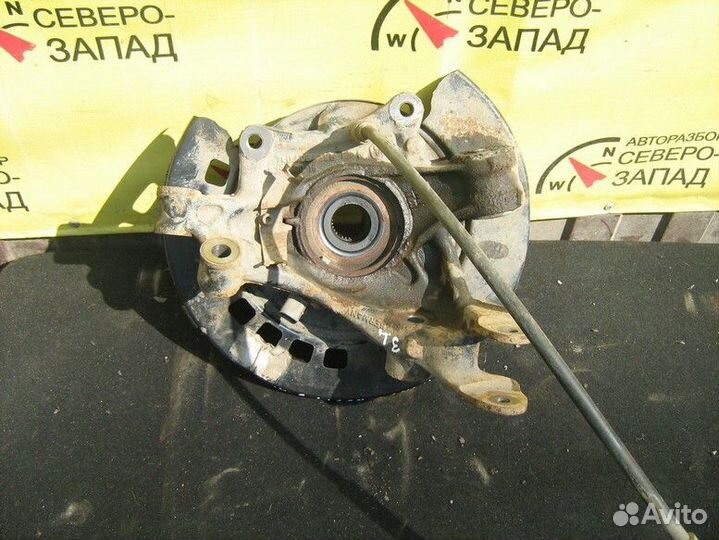 Кулак поворотный задний левый Volkswagen Touareg