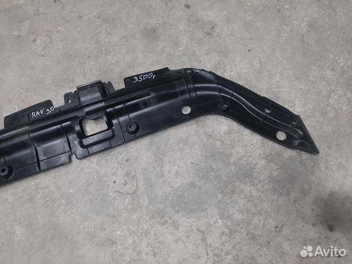 Накладка замка капота Rav4 30 2azfe Левый руль