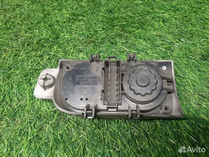 Блок управления светом на Лада Приора