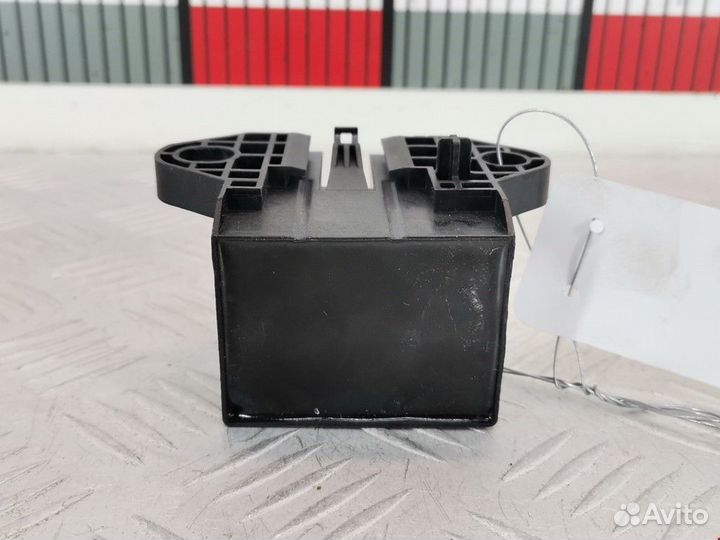 Реле бензонасоса Ford Explorer 5 2014 AU5Z9D370J