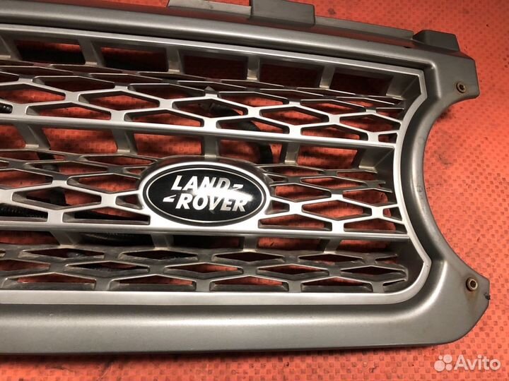 Решетка радиатора с камерой Land Rover Range L322