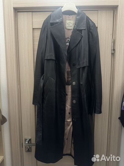 Кожаный плащ женский