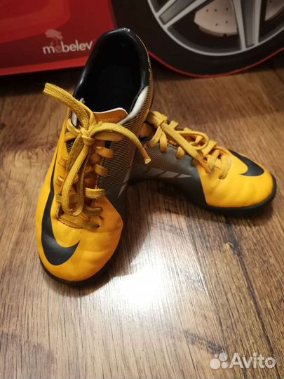 Футзалки nike