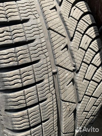 Michelin Pilot Alpin 4 235/45 R18