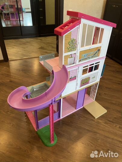 Дом мечты Barby с бассейном