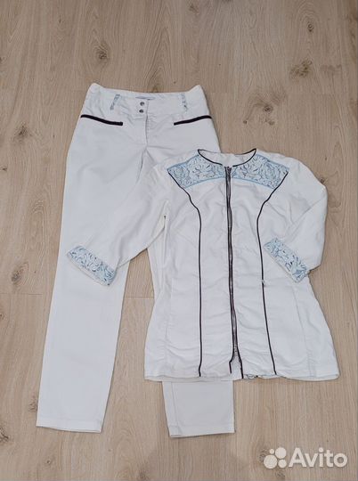 Медицинский костюм женский 40 р