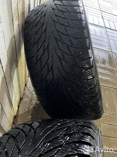 Nokian Tyres Hakkapeliitta R2 245/45 R17