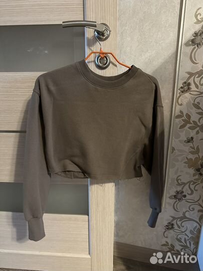 Укороченная толстовка pull and bear