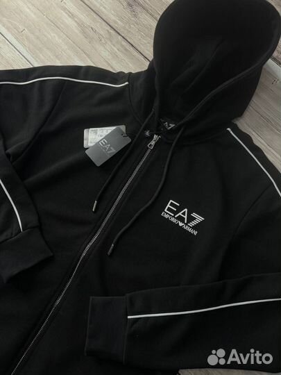 Спортивный костюм EA7 люкс